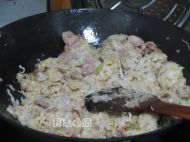 酸菜炒肉的做法