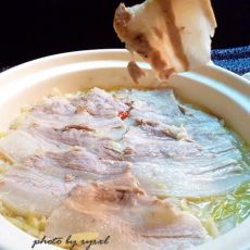 酸菜汆白肉的做法 酸菜汆白肉的做法