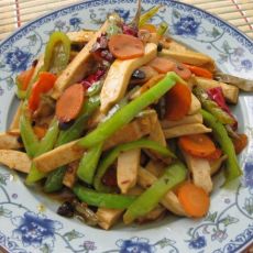 青椒豆腐干的做法 青椒豆腐干的做法