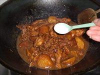 土豆烧童子鸡的做法