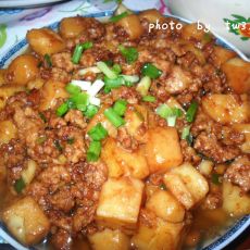 红烧米豆腐的做法 红烧米豆腐的做法