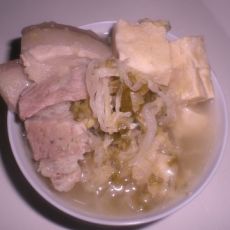 酸菜肉片冻豆腐的做法 酸菜肉片冻豆腐的做法