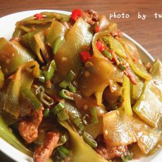 肉炒莴笋片的做法 肉炒莴笋片的做法