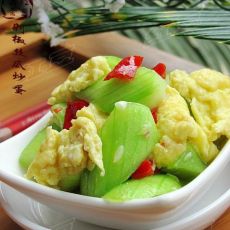 家常下饭菜---剁椒丝瓜炒蛋的做法 家常下饭菜---剁椒丝瓜炒蛋的做法