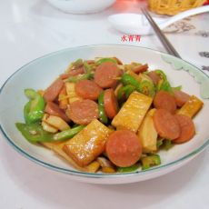辣椒香干火腿片的做法 辣椒香干火腿片的做法