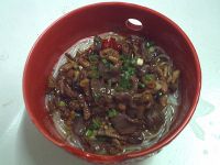 酸辣鸡杂粉的做法