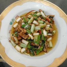 家庭版鱼香肉丝的做法 家庭版鱼香肉丝的做法