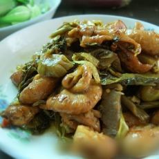 酸菜肥肠的做法 酸菜肥肠的做法