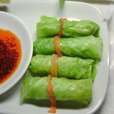双丝包菜卷的做法