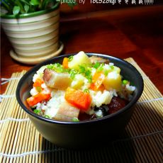 土豆腊肉焖饭的做法 土豆腊肉焖饭的做法