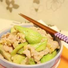 肉丝炒丝瓜的做法 肉丝炒丝瓜的做法