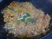 川味豆芽的做法