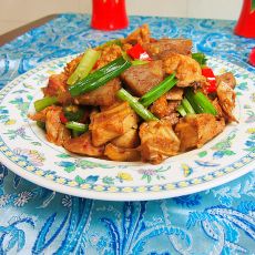 爆炒鸡胸肉的做法 爆炒鸡胸肉的做法