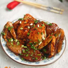 螃蟹炒年糕的做法 螃蟹炒年糕的做法