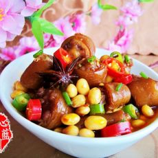 奇鲜黄豆煲猪尾的做法 奇鲜黄豆煲猪尾的做法