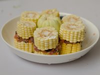 玉米夹肉饼的做法