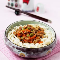 沙茶鸡肉面的做法 沙茶鸡肉面的做法