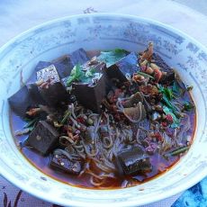 红油鸭血的做法 红油鸭血的做法