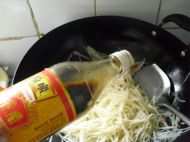 泡椒土豆丝的做法