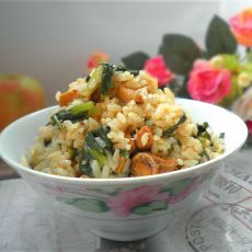 青菜鸡肉焖饭的做法