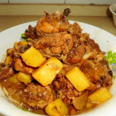 家常土豆炖鸡的做法 家常土豆炖鸡的做法