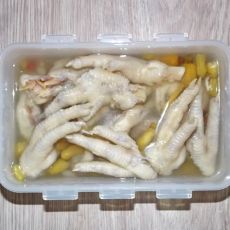 酸辣鸡脚的做法