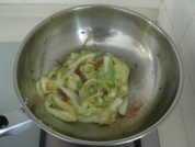 辣味娃娃菜的做法