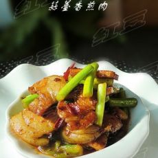 媲美回锅肉的下饭菜----蒜薹香煎肉的做法 媲美回锅肉的下饭菜----蒜薹香煎肉的做法