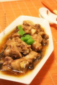 香菇蒸鸡腿肉的做法