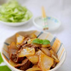 洋葱牛肉的做法 洋葱牛肉的做法