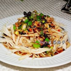麻辣手撕鸡丝的做法