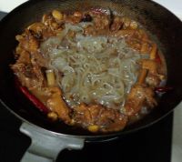 鸭肉炖粉条的做法