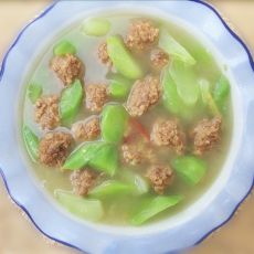 莴苣烧肉圆的做法 莴苣烧肉圆的做法