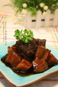 金牌排骨土豆的做法