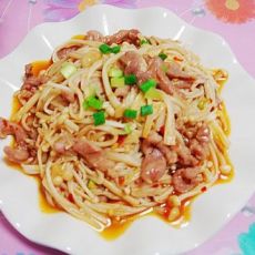 金针菇烧肉的做法