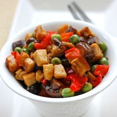 鱼香鸡丁的做法