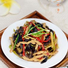茭白木耳炒肉丝的做法 茭白木耳炒肉丝的做法
