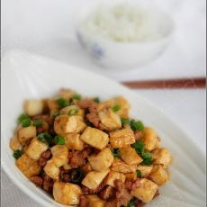 肉末炒豆腐丁的做法 肉末炒豆腐丁的做法