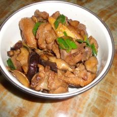 鸭肉焖香菇的做法 鸭肉焖香菇的做法