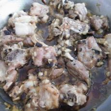 蒜蓉豆豉蒸排骨的做法