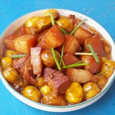 板栗红烧肉(电饭锅版)的做法 板栗红烧肉(电饭锅版)的做法