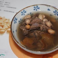 牛腱煲花生的做法 牛腱煲花生的做法