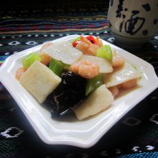 西芹山药炒虾仁的做法 西芹山药炒虾仁的做法
