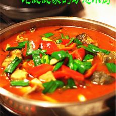 鲶鱼豆腐火锅的做法 鲶鱼豆腐火锅的做法