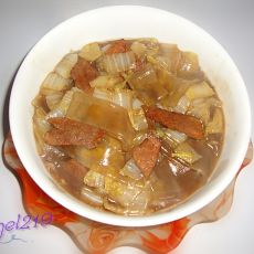 白菜猪肉炖粉皮的做法 白菜猪肉炖粉皮的做法