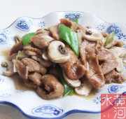 蘑菇肉片的做法