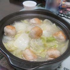 丸子白菜粉丝煲的做法 丸子白菜粉丝煲的做法
