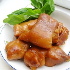 香卤蹄髈的做法