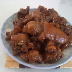 啤酒烧猪蹄的做法
