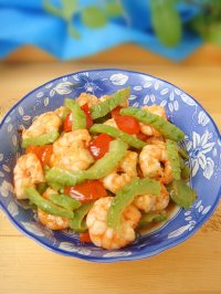 苦瓜炒虾仁的做法